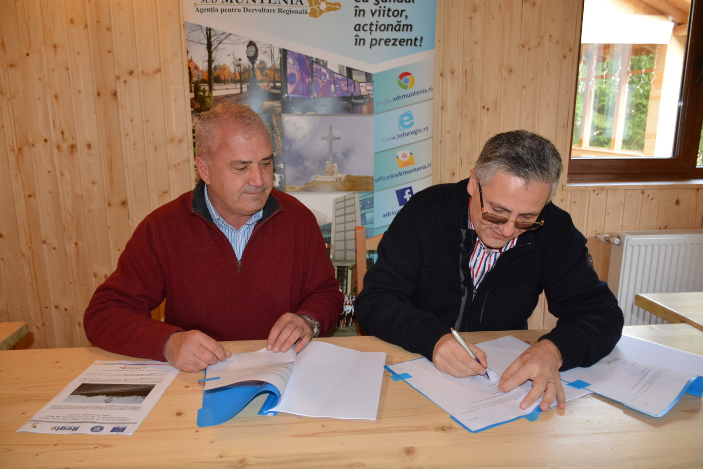 Primul contract pentru modernizarea infrastructurii rutiere  din județul Argeș, finanțat prin POR!