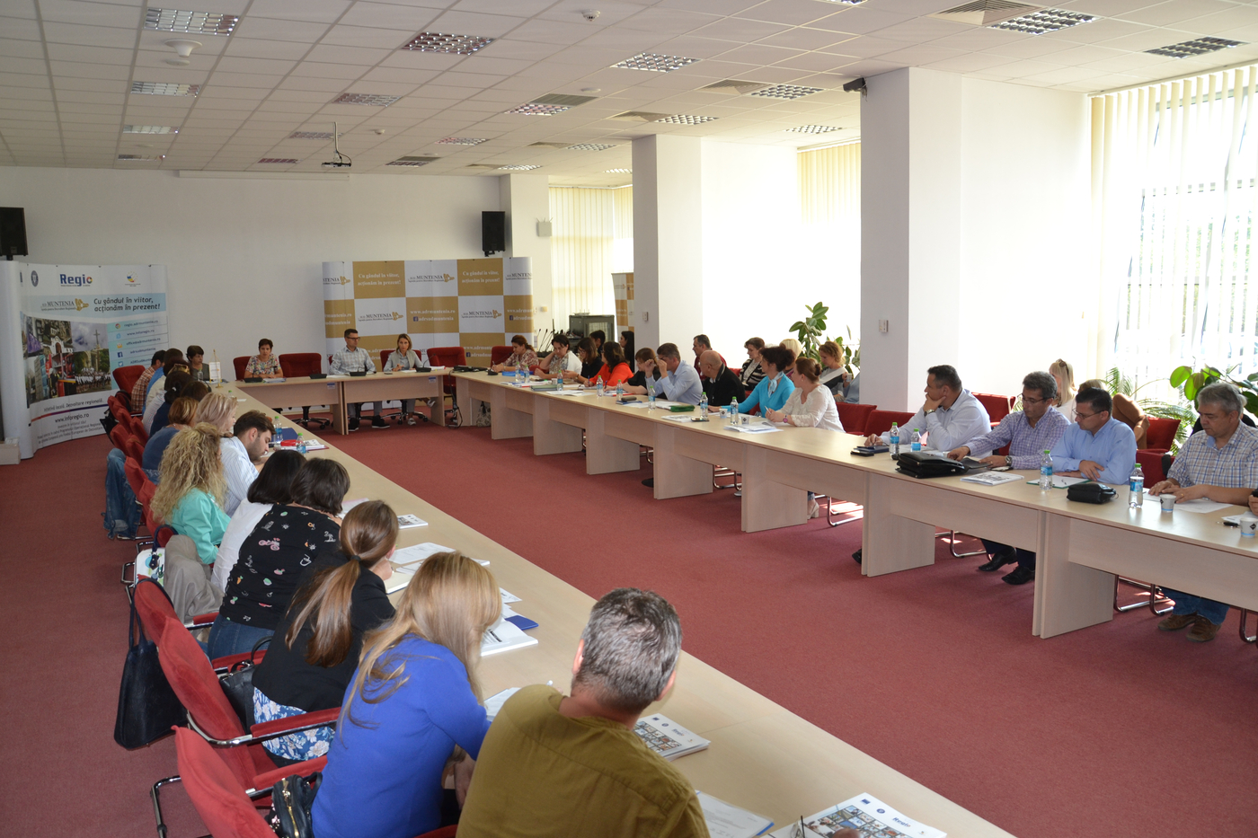 Seminar de instruire pentru beneficiarii de fonduri Regio din Sud Muntenia